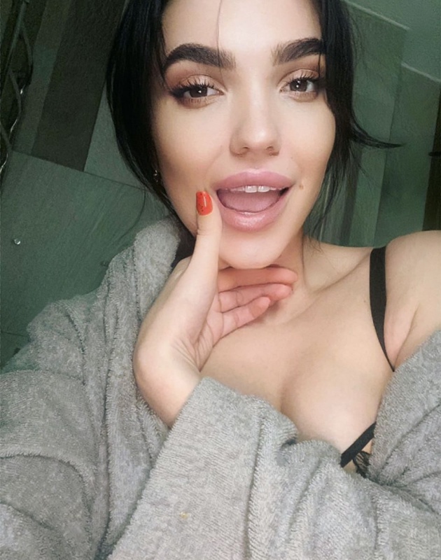 Даниэла Поглажива фото 2